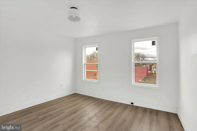 1341 HOWARD ST, Harrisburg, PA 17104