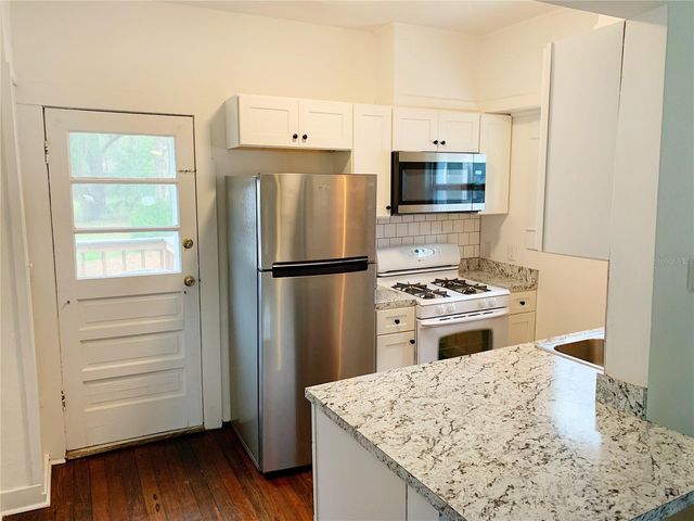301 E PARK STREET, Lakeland, FL 33803