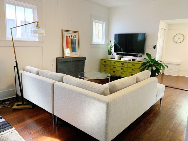 301 E PARK STREET, Lakeland, FL 33803