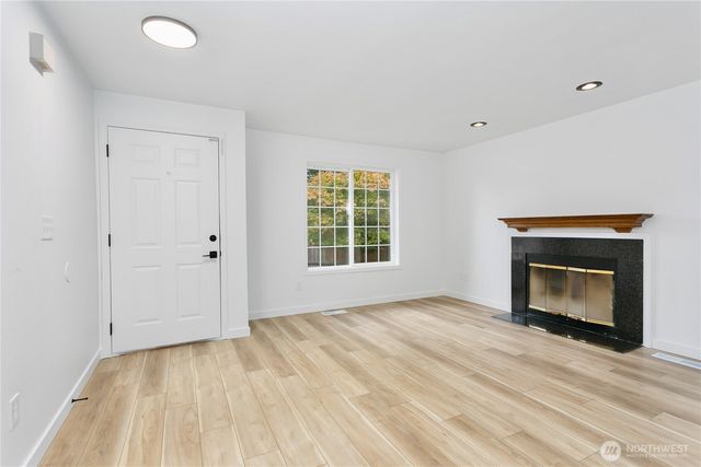 16318 119th Avenue Ct E, Puyallup, WA 98374