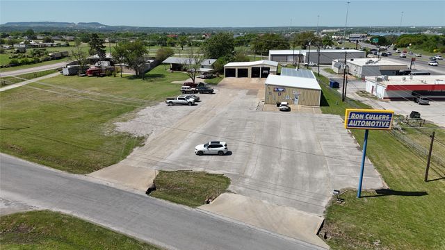 200 Western Hills, Granbury, TX 76049