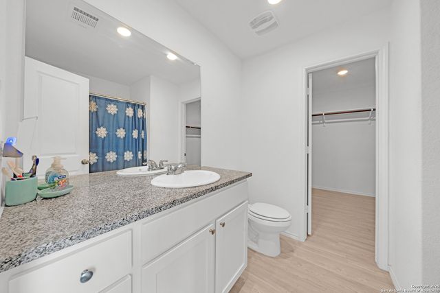 242 AMBUSH RDG, San Antonio, TX 78220