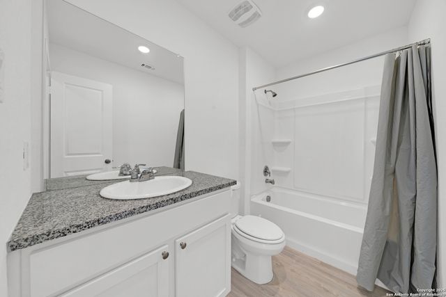 242 AMBUSH RDG, San Antonio, TX 78220