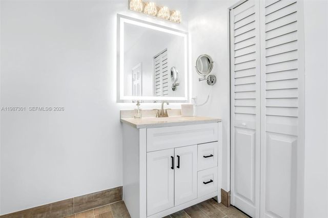 12940 SW 142nd Ter, Miami, FL 33186