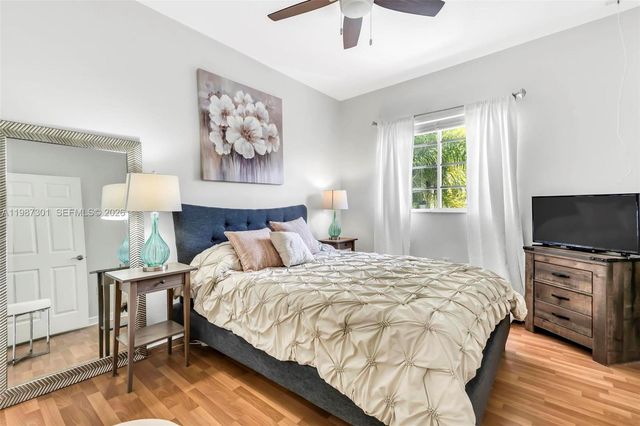 12940 SW 142nd Ter, Miami, FL 33186