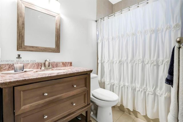 12940 SW 142nd Ter, Miami, FL 33186