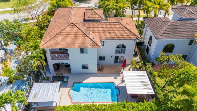 12940 SW 142nd Ter, Miami, FL 33186