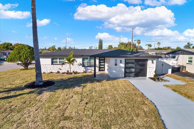 4745 GUARDIAN AVENUE, Holiday, FL 34690