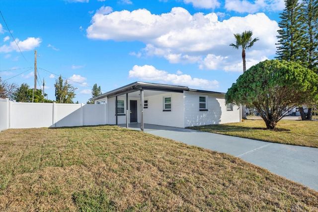 4745 GUARDIAN AVENUE, Holiday, FL 34690