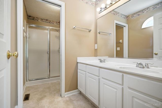 4479 Pond Meadows Court, Mason, OH 45040