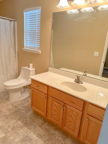 1004 Ryan Ct, Lebanon, TN 37087