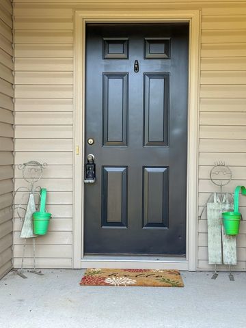 1004 Ryan Ct, Lebanon, TN 37087