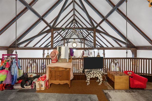 230 E Market Street, Lisbon, IA 52253