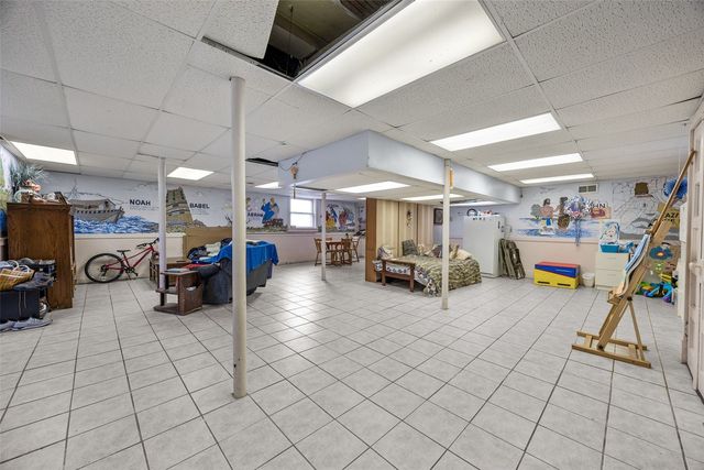 230 E Market Street, Lisbon, IA 52253