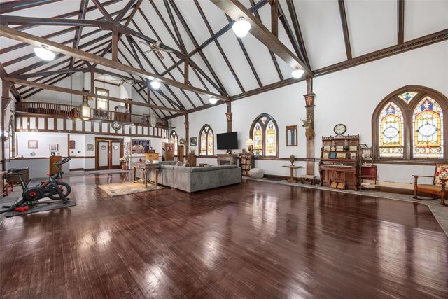 230 E Market Street, Lisbon, IA 52253