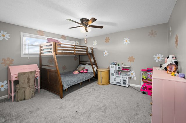 3027 Kelling Street, Davenport, IA 52804