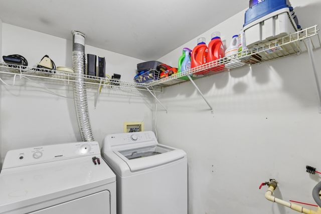 799 Slate View, Newport, KY 41076