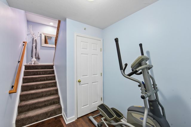 799 Slate View, Newport, KY 41076