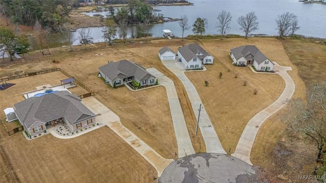 231 Reynolds Road, Wetumpka, AL 36092