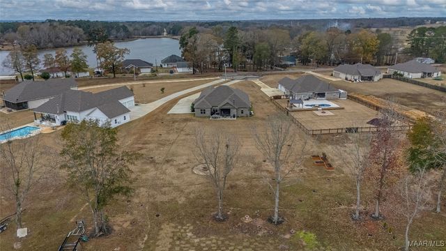 231 Reynolds Road, Wetumpka, AL 36092