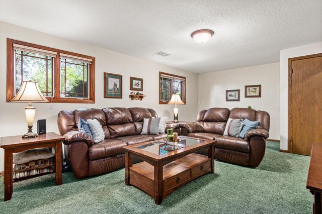 9644 107th Avenue N, Maple Grove, MN 55369
