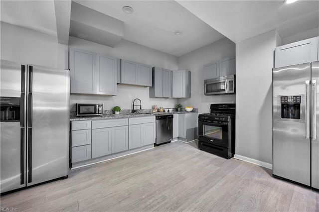 1047 26th ST, Newport News, VA 23607