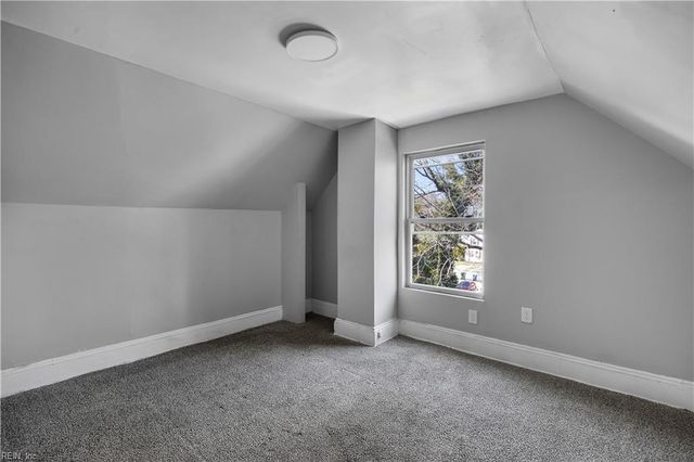 1047 26th ST, Newport News, VA 23607
