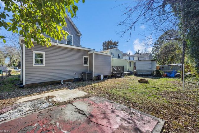 1047 26th ST, Newport News, VA 23607