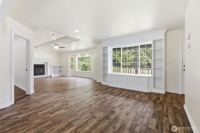 1719 Hemlock Drive, Camano Island, WA 98282