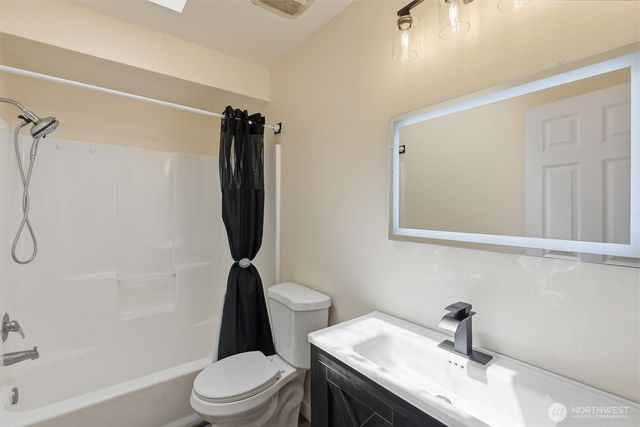 1719 Hemlock Drive, Camano Island, WA 98282