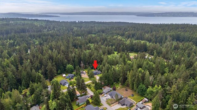 1719 Hemlock Drive, Camano Island, WA 98282