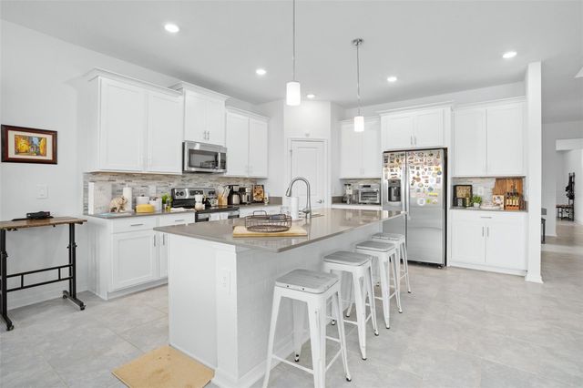 6115 CLAYSTONE WAY, Mount Dora, FL 32757