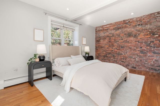 19 Albemarle St 4, Boston, MA 02115
