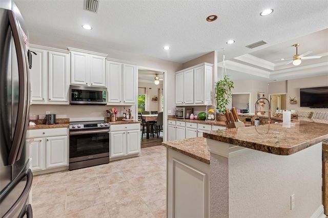 13632 4TH AVENUE NE, Bradenton, FL 34212