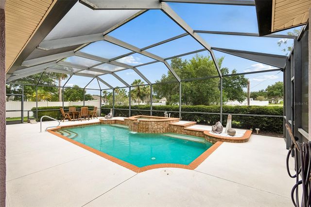 13632 4TH AVENUE NE, Bradenton, FL 34212