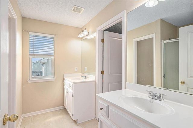 749 Highland Drive, Leavenworth, KS 66048