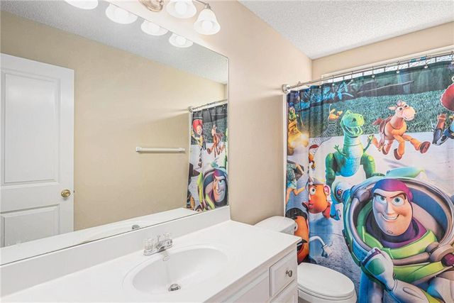 749 Highland Drive, Leavenworth, KS 66048