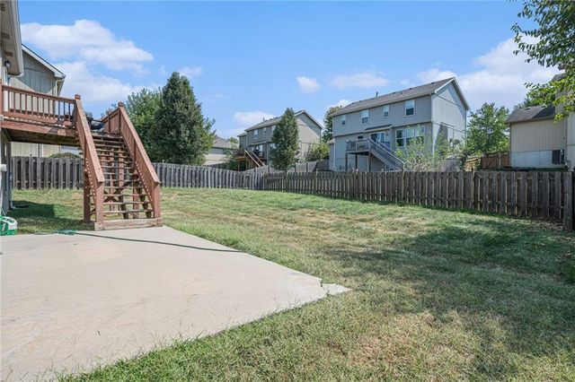 749 Highland Drive, Leavenworth, KS 66048