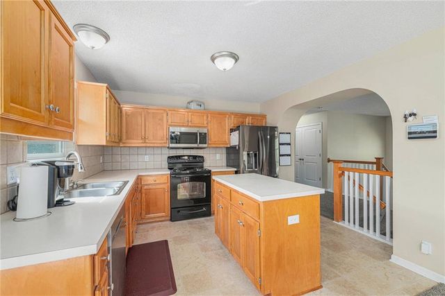 749 Highland Drive, Leavenworth, KS 66048