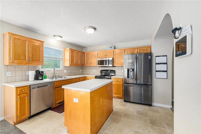 749 Highland Drive, Leavenworth, KS 66048