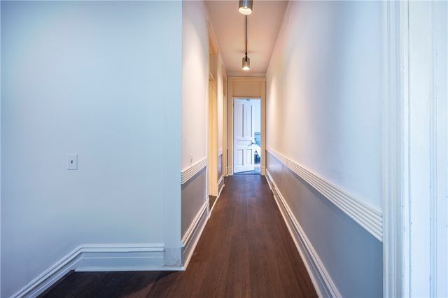 5820 Howe St, Shadyside, PA 15232