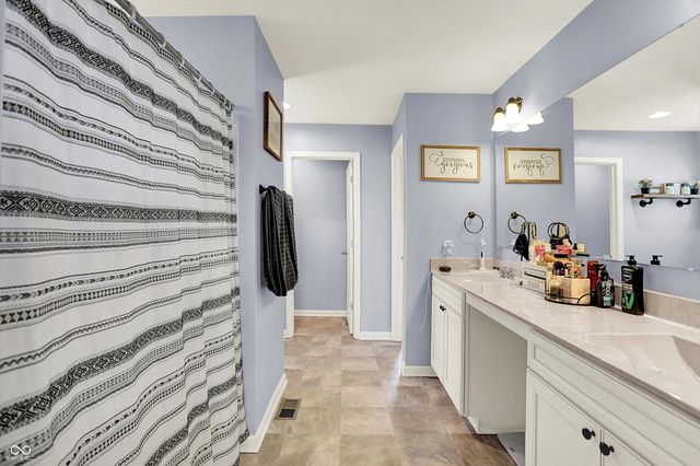954 Sorrell Pass, Greenwood, IN 46143