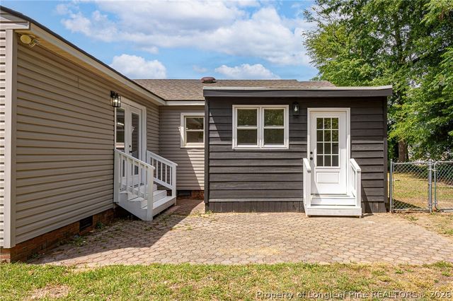 5203 Walnut Drive, Fayetteville, NC 28348