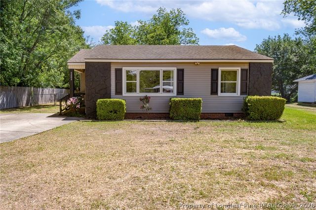 5203 Walnut Drive, Fayetteville, NC 28348