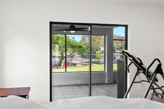 15912 WILLOWDALE ROAD, Tampa, FL 33625