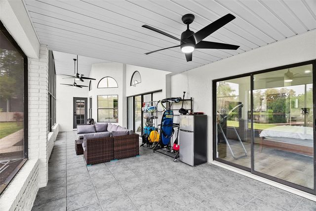 15912 WILLOWDALE ROAD, Tampa, FL 33625