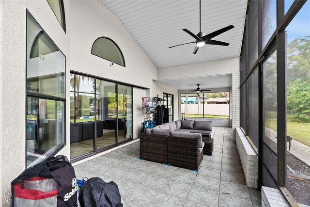 15912 WILLOWDALE ROAD, Tampa, FL 33625