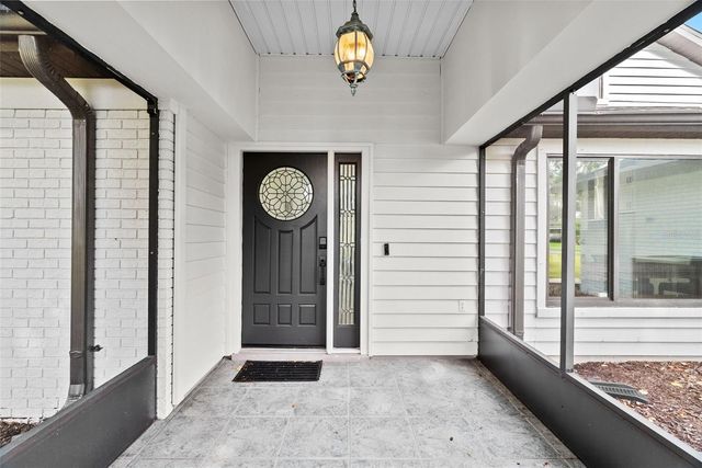 15912 WILLOWDALE ROAD, Tampa, FL 33625