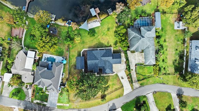 15912 WILLOWDALE ROAD, Tampa, FL 33625