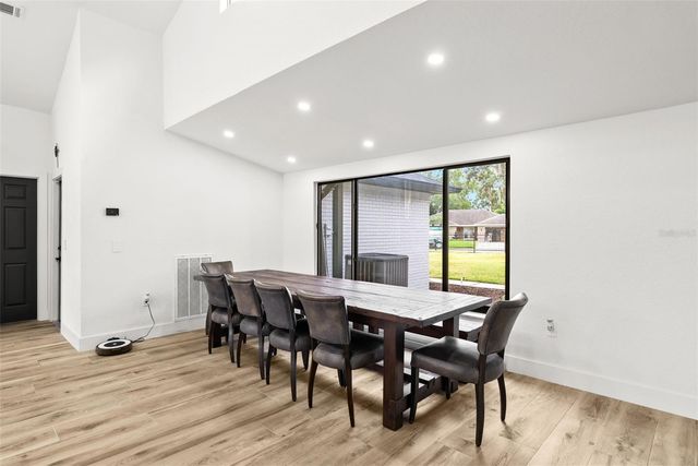 15912 WILLOWDALE ROAD, Tampa, FL 33625